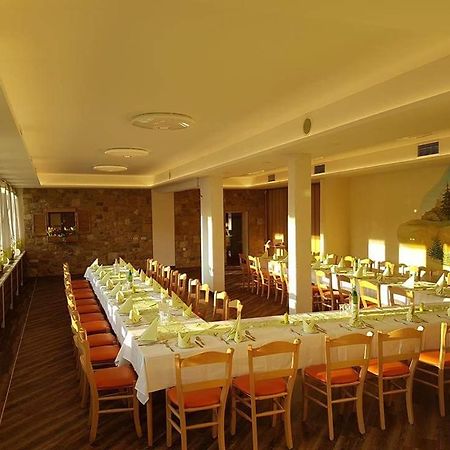 Hotel Fasold Sulzfeld  Dış mekan fotoğraf
